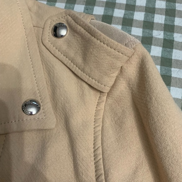 Blank NYC Beige Jacket with Silver Accents - Picture 5 of 7